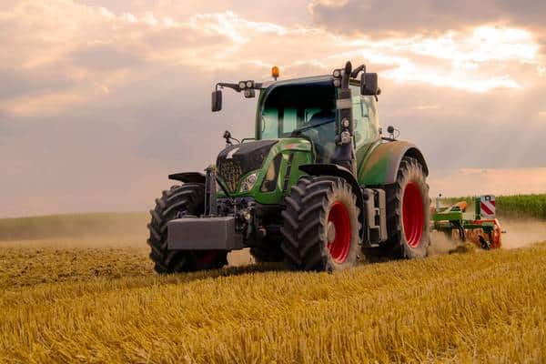 station de marquage pour engin agricole